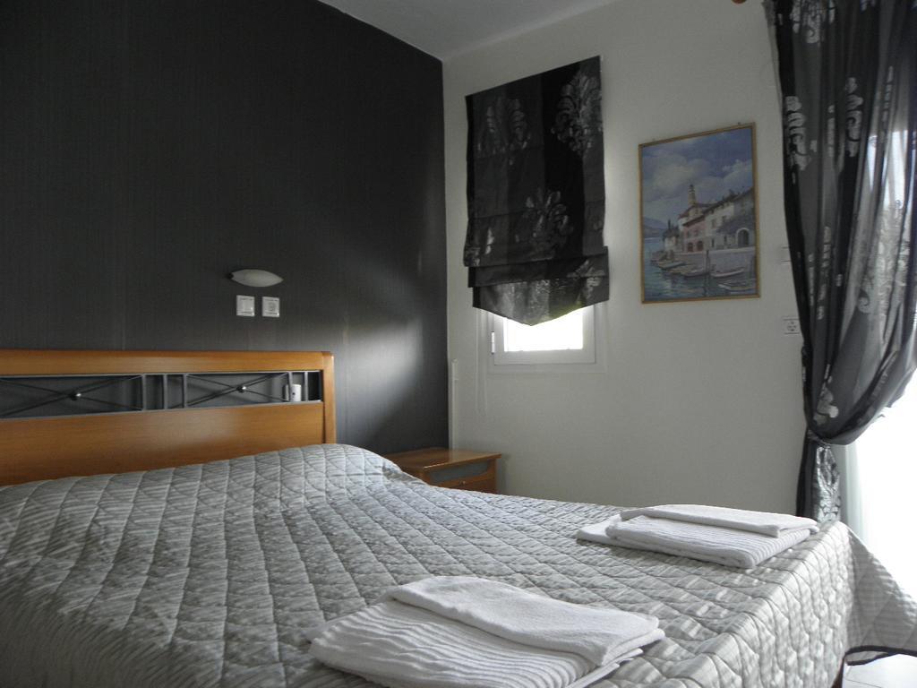 Badis Haus Apartment Toroni Exterior photo